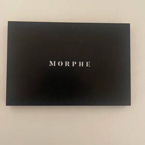 Morphe night master eye shadow palette